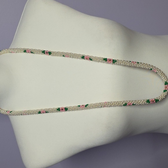 Elegant Handmade Pearl Necklace with Pink and Green Accents 36"‎ - Picture 3 of 4